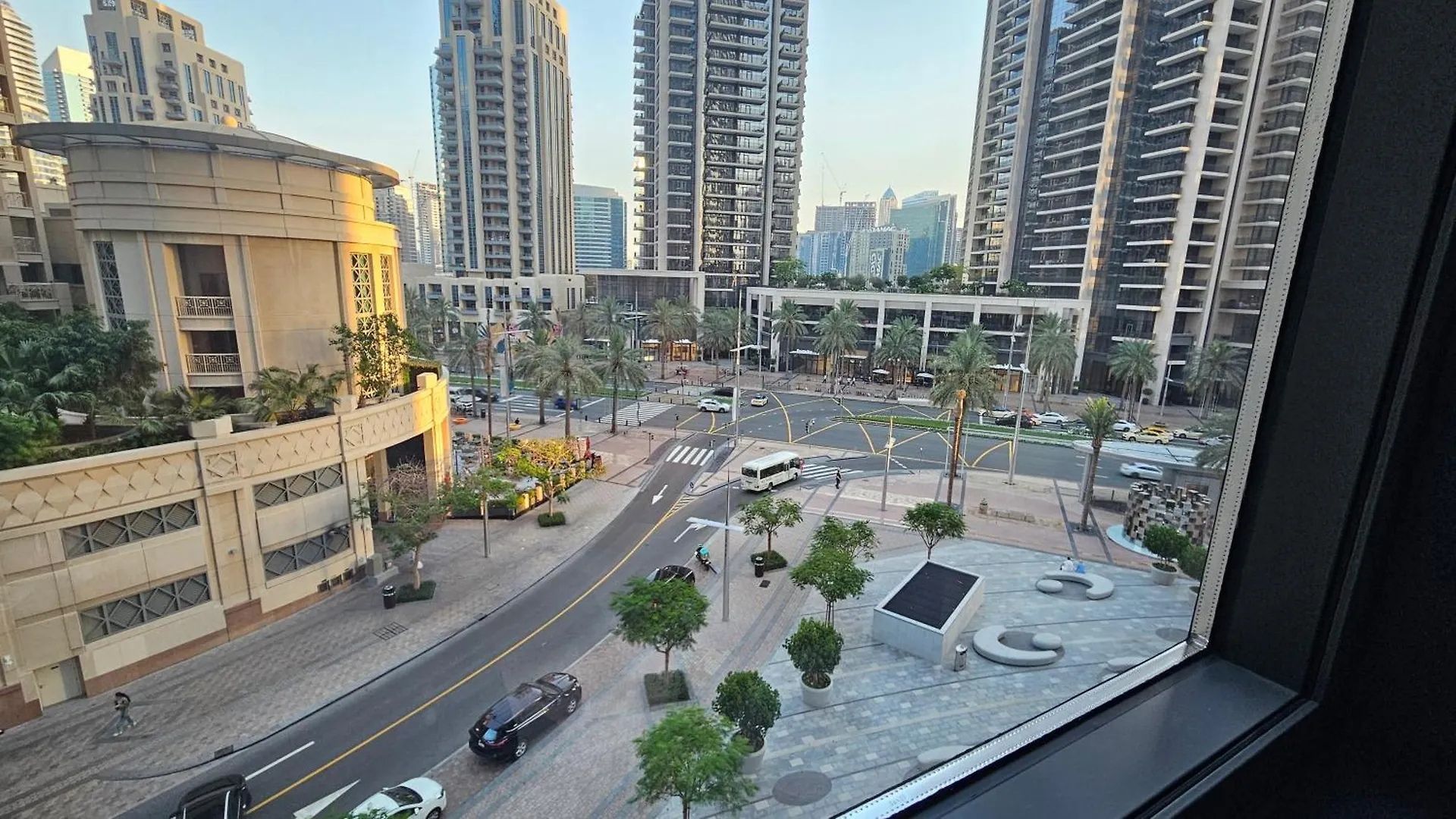 Mh - Act One Act Two - 1Bhk - Ref404 Apartment Dubai 0*,  United Arab Emirates